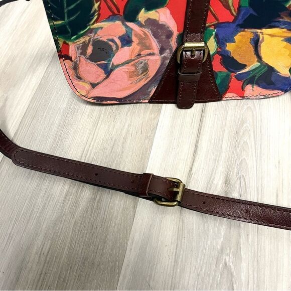 Patricia Nash Purse Women’s Champaign Winter Bloom Floral Leather Crossbody NWT - Picture 3 of 16